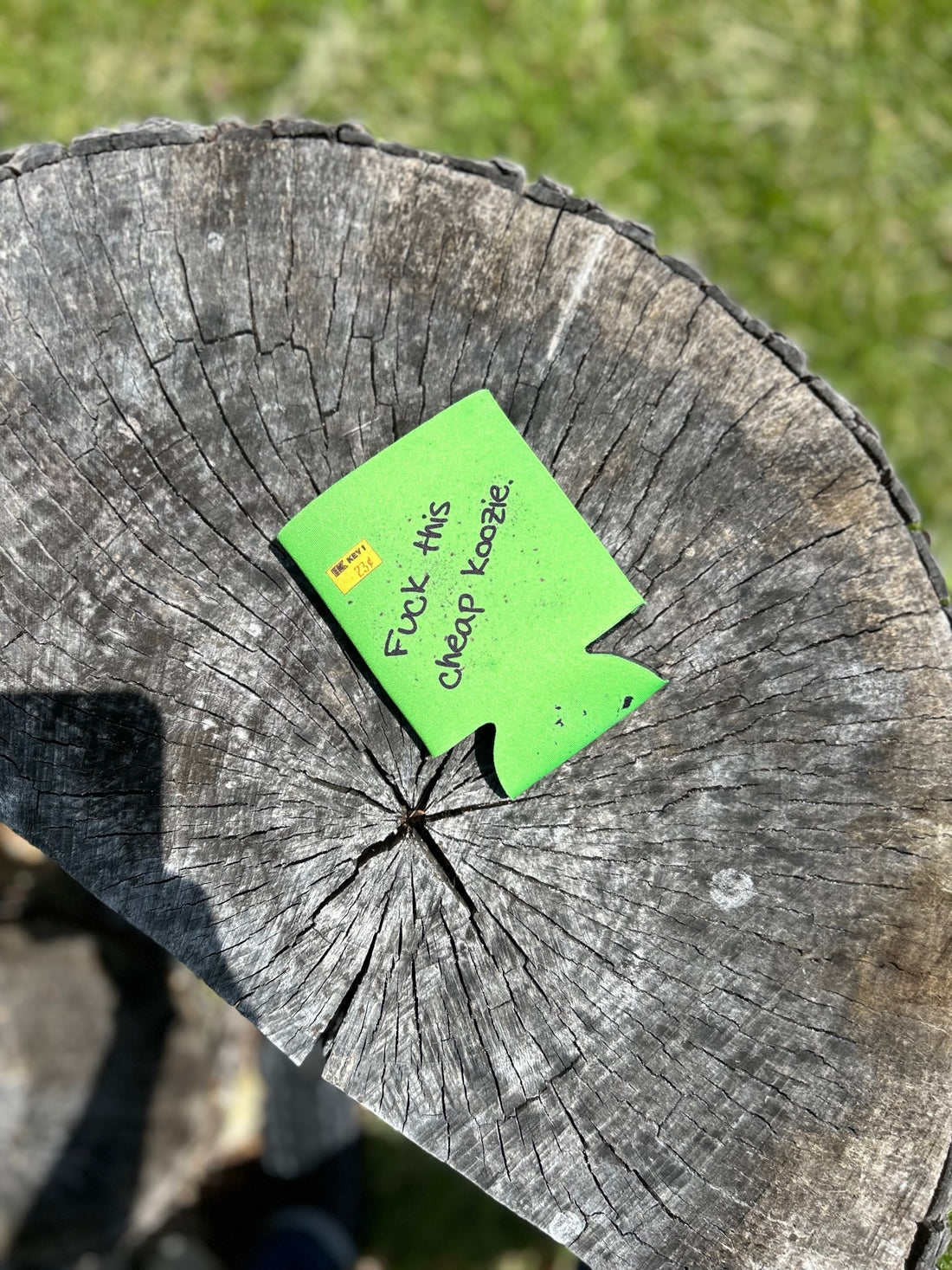 The Insulating Battle: Neoprene Koozies vs. Foam