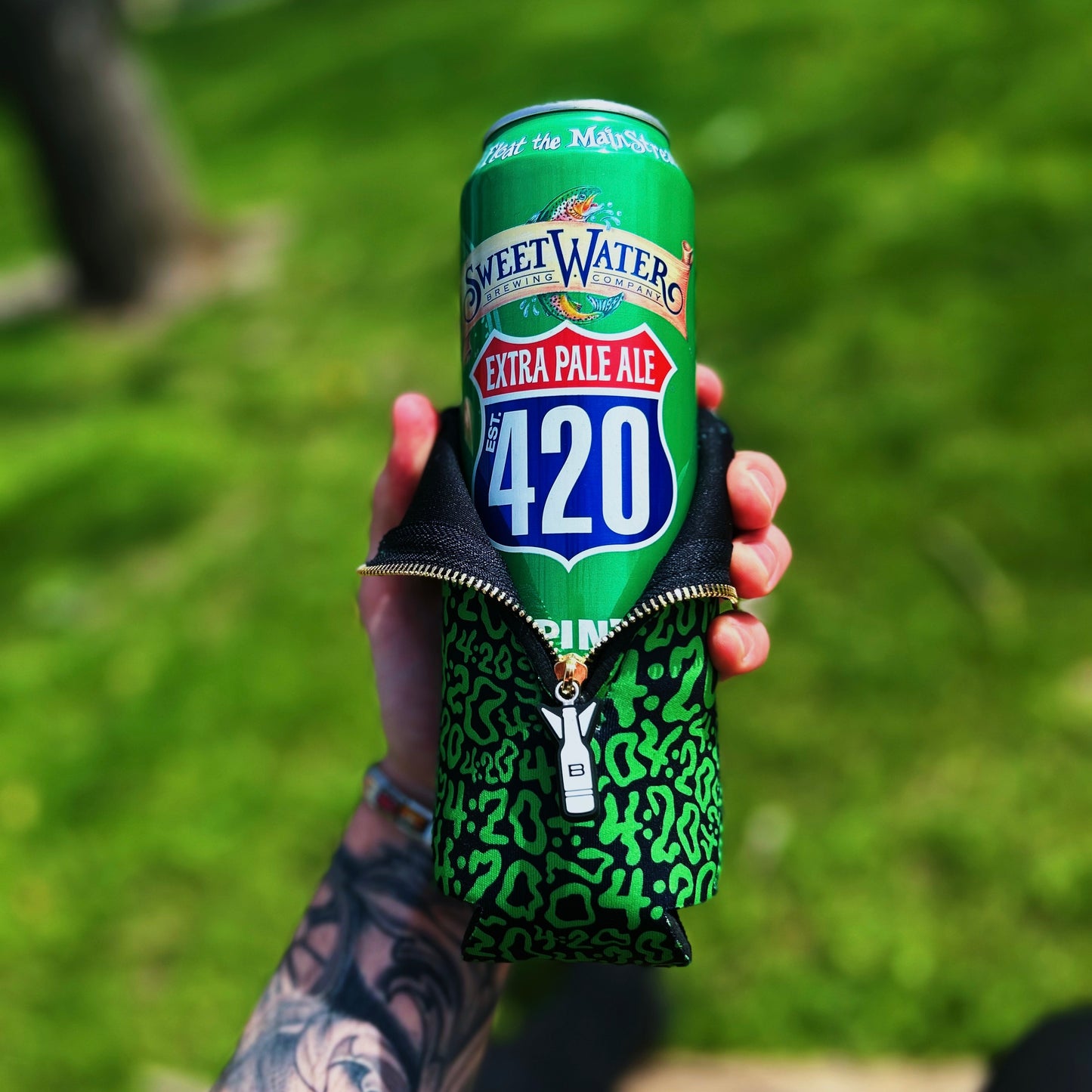 C-16 '4:20' Premium 16 oz can Insulator