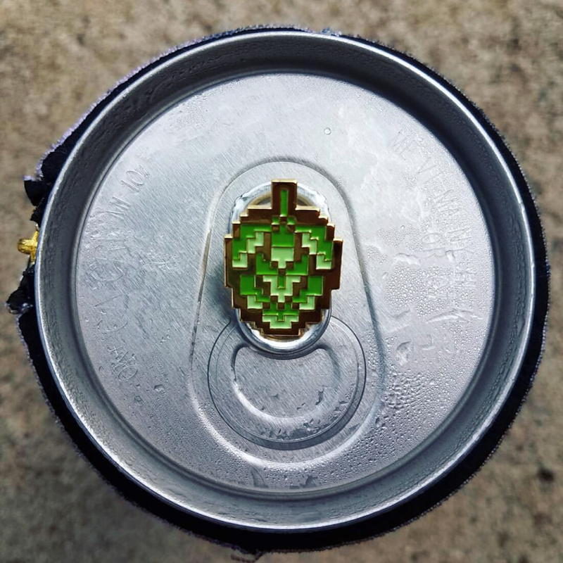 Gold 8-BIt Hop Cones Enamel Pin